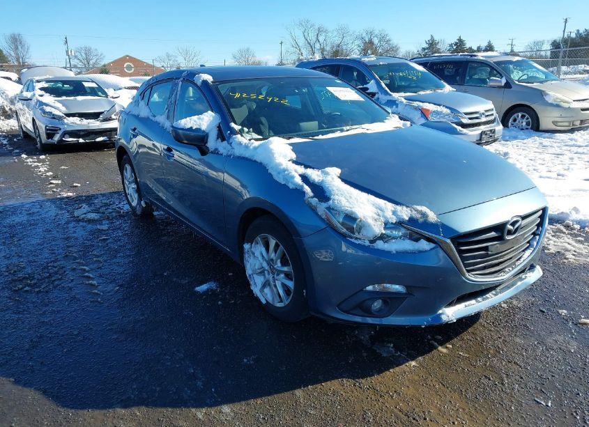 2015 Mazda Mazda3 (VIN JM1BM1L72F1270121) main photo