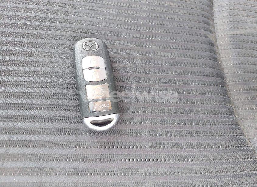 Photo 11 of 2015 Mazda Mazda3 I TOURING (VIN JM1BM1L72F1273438)