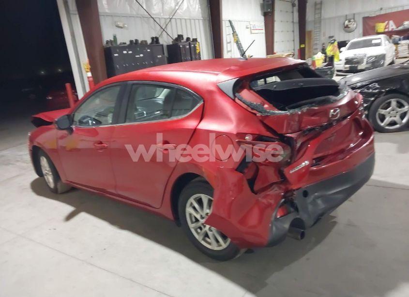 Photo 3 of 2015 Mazda Mazda3 I TOURING (VIN JM1BM1L72F1273438)