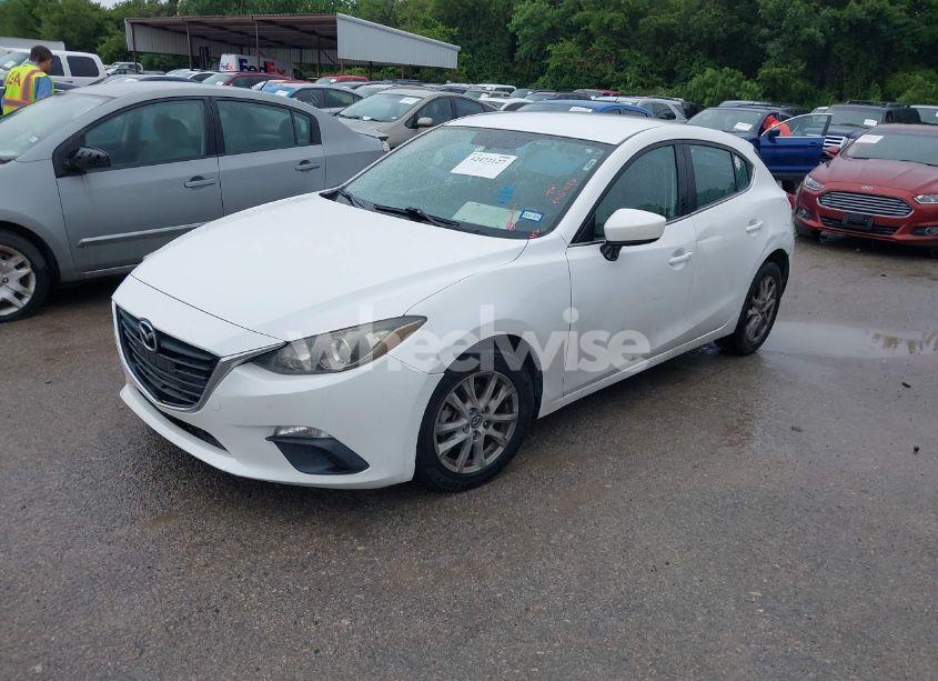 Photo 2 of 2014 Mazda Mazda3 I TOURING (VIN JM1BM1L73E1101014)
