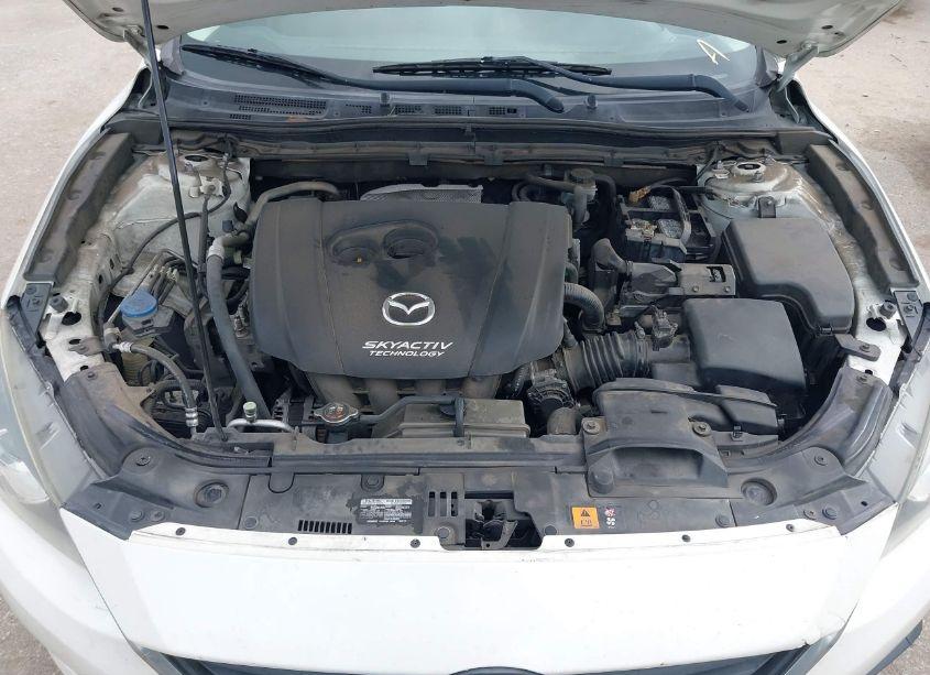 Photo 10 of 2014 Mazda Mazda3 I TOURING (VIN JM1BM1L74E1203941)