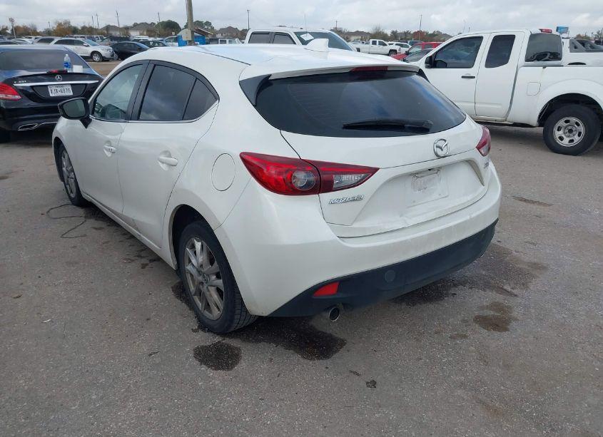 Photo 3 of 2014 Mazda Mazda3 I TOURING (VIN JM1BM1L74E1203941)