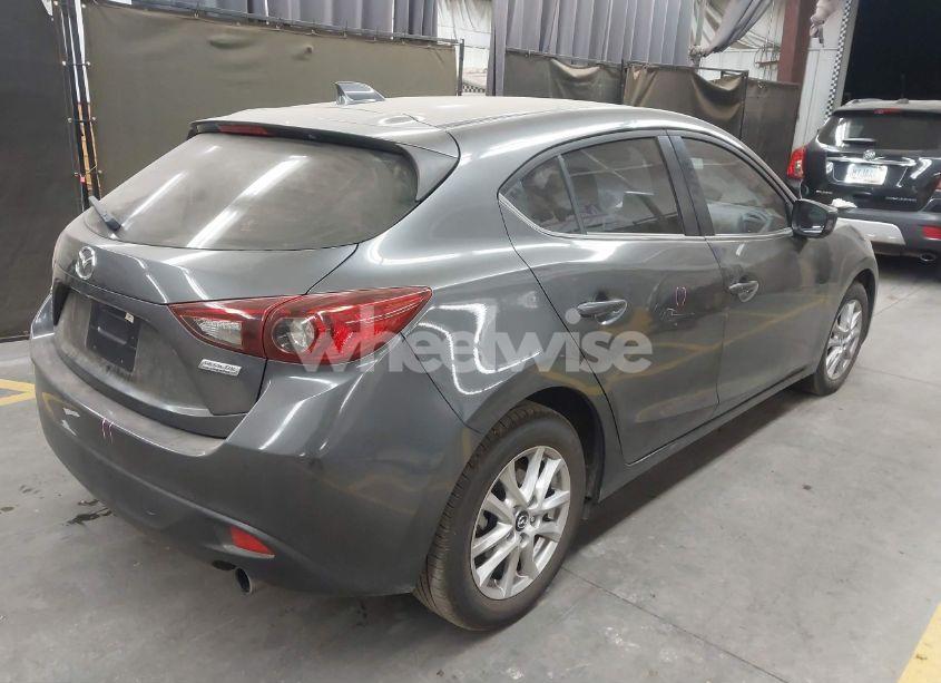 Photo 4 of 2015 Mazda Mazda3 I TOURING (VIN JM1BM1L75F1259985)