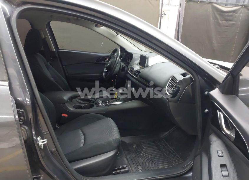 Photo 5 of 2015 Mazda Mazda3 I TOURING (VIN JM1BM1L75F1259985)