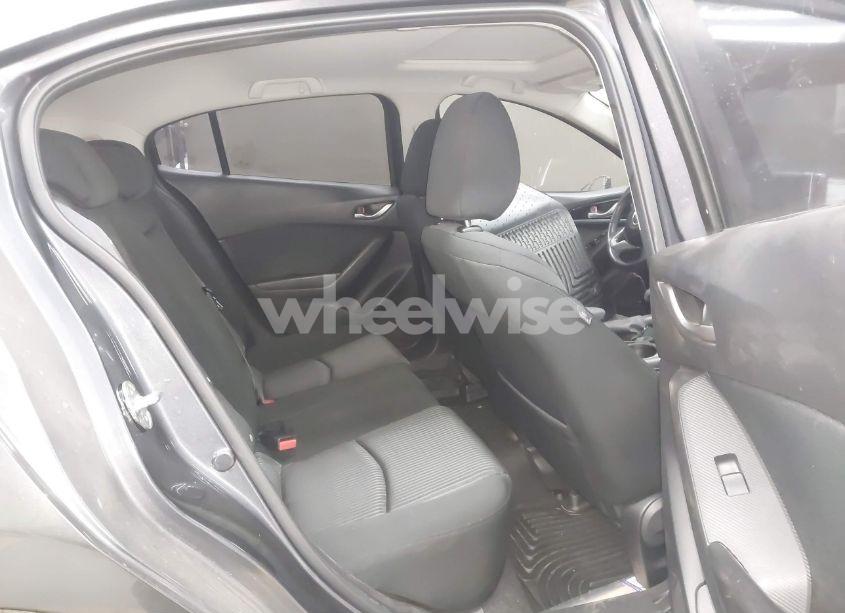 Photo 8 of 2015 Mazda Mazda3 I TOURING (VIN JM1BM1L75F1259985)