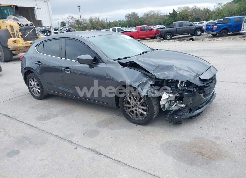 2014 Mazda Mazda3 I TOURING (VIN JM1BM1L76E1135447) main photo