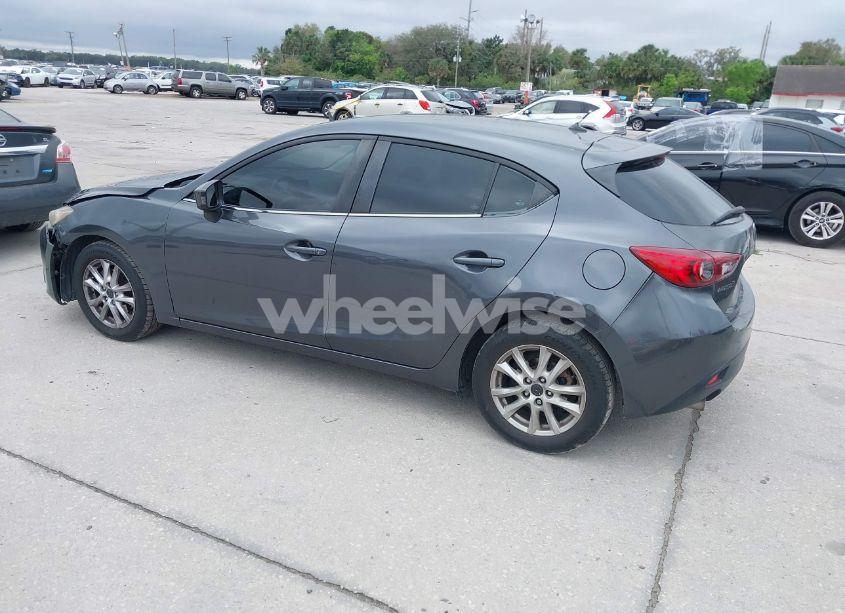 Photo 3 of 2014 Mazda Mazda3 I TOURING (VIN JM1BM1L76E1135447)