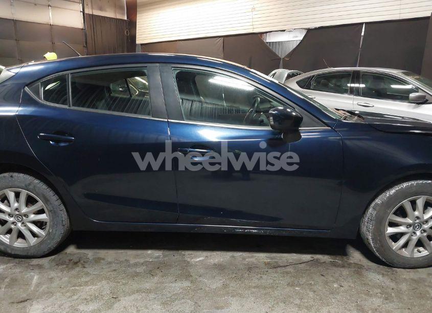 Photo 14 of 2015 Mazda Mazda3 I TOURING (VIN JM1BM1L77F1266498)