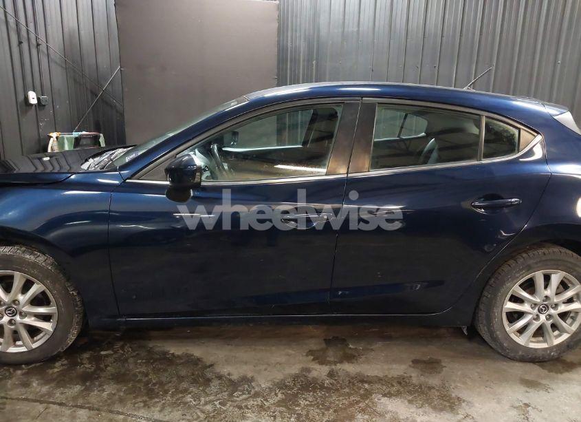 Photo 15 of 2015 Mazda Mazda3 I TOURING (VIN JM1BM1L77F1266498)