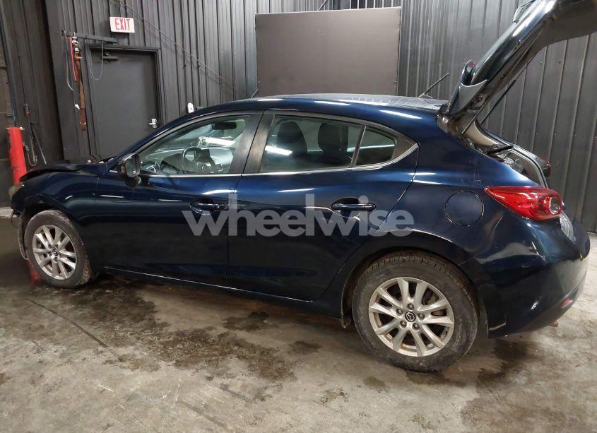 Photo 3 of 2015 Mazda Mazda3 I TOURING (VIN JM1BM1L77F1266498)