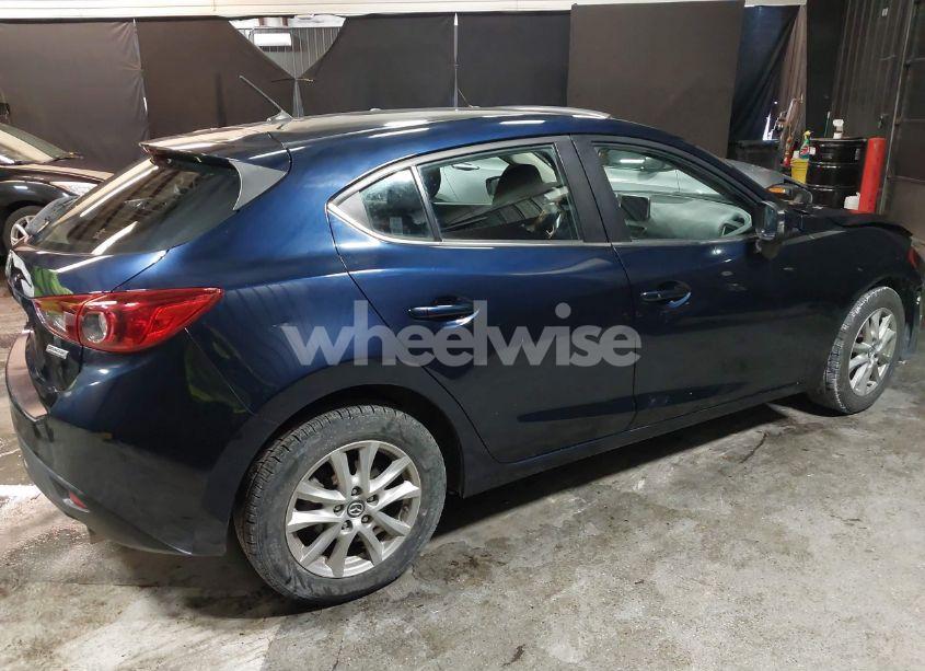 Photo 4 of 2015 Mazda Mazda3 I TOURING (VIN JM1BM1L77F1266498)