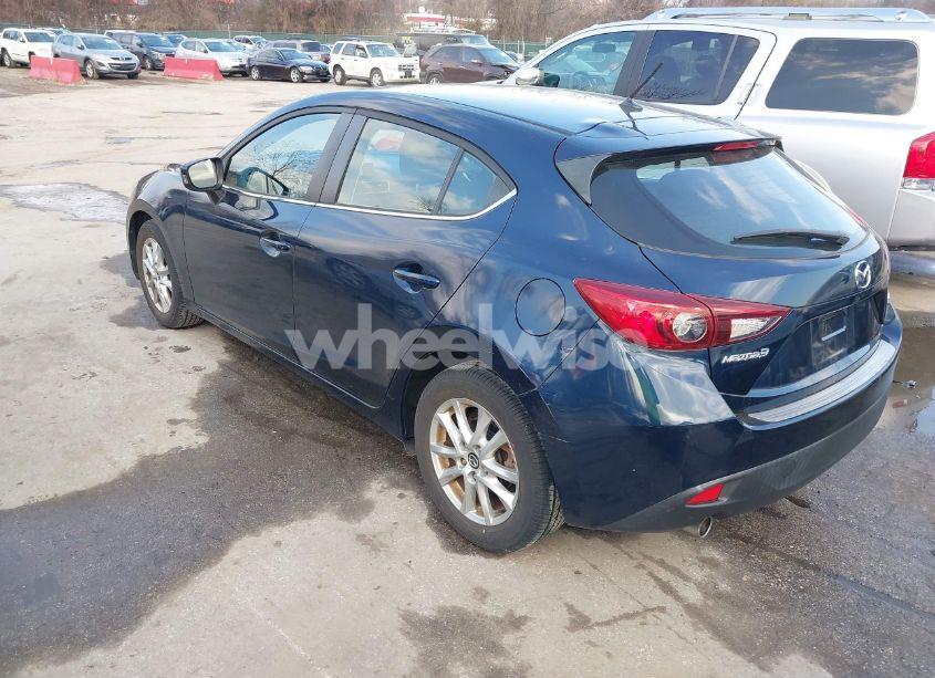 Photo 3 of 2014 Mazda Mazda3 I TOURING (VIN JM1BM1L78E1124241)