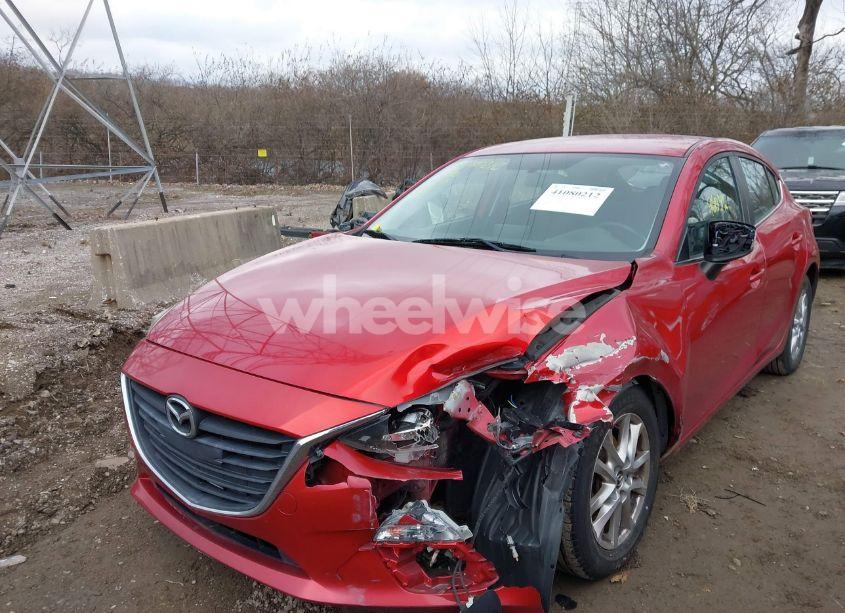 Photo 6 of 2014 Mazda Mazda3 I TOURING (VIN JM1BM1L79E1102944)