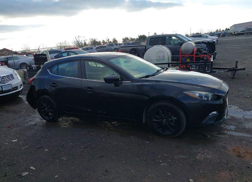Photo 13 of 2014 Mazda Mazda3 I TOURING (VIN JM1BM1L79E1145566)