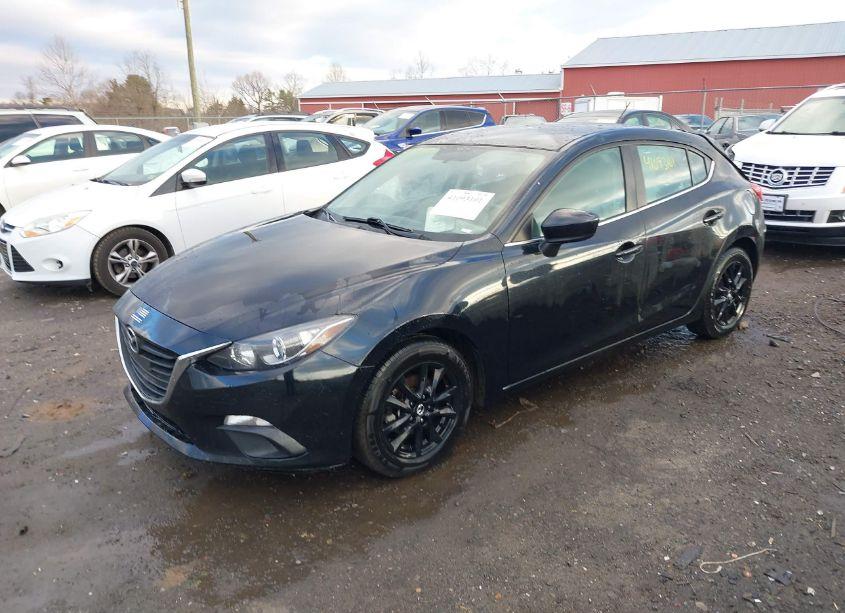 Photo 2 of 2014 Mazda Mazda3 I TOURING (VIN JM1BM1L79E1145566)