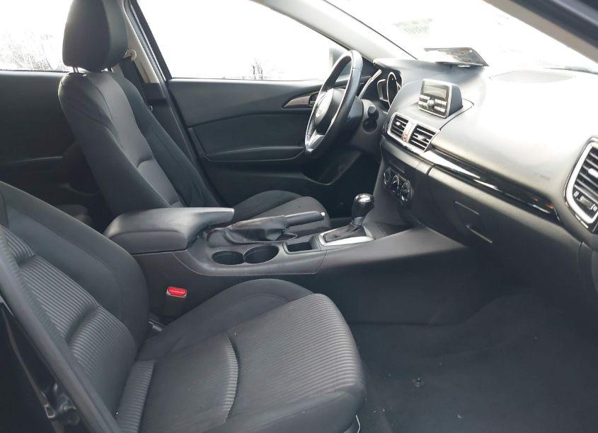 Photo 5 of 2014 Mazda Mazda3 I TOURING (VIN JM1BM1L79E1145566)