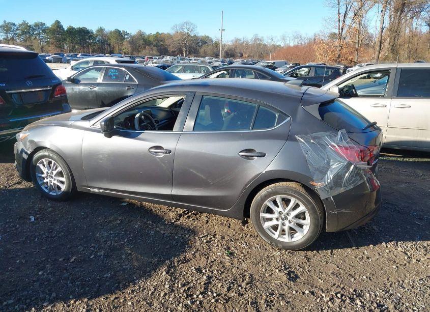 Photo 14 of 2014 Mazda Mazda3 I TOURING (VIN JM1BM1L79E1205863)