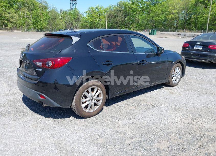 Photo 4 of 2015 Mazda Mazda3 I TOURING (VIN JM1BM1L79F1260427)