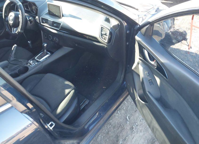 Photo 5 of 2015 Mazda Mazda3 I TOURING (VIN JM1BM1L79F1268012)
