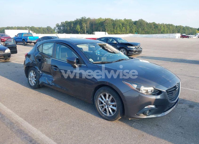 2016 Mazda Mazda3 I TOURING (VIN JM1BM1L79G1355068) main photo