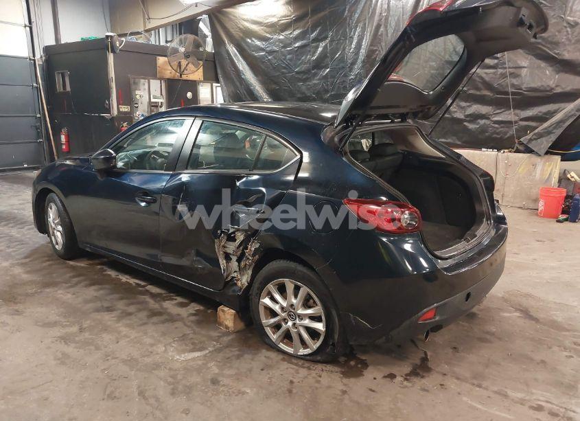 Photo 3 of 2014 Mazda Mazda3 I TOURING (VIN JM1BM1L7XE1182156)