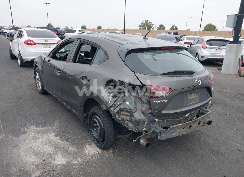 Photo 3 of 2015 Mazda Mazda3 I TOURING (VIN JM1BM1L7XF1261134)