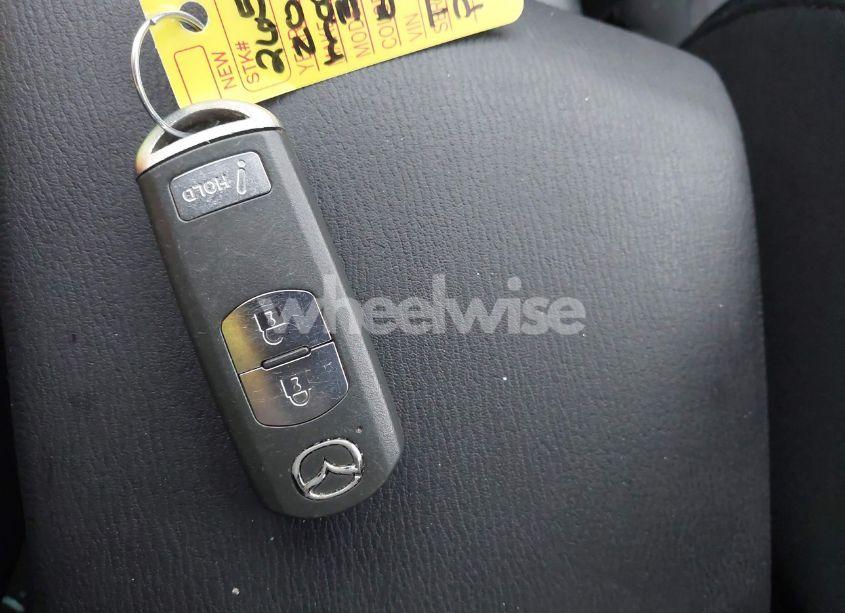 Photo 11 of 2016 Mazda Mazda3 I TOURING (VIN JM1BM1L7XG1290179)