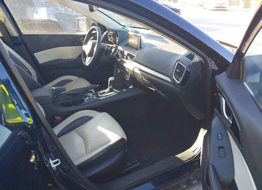 Photo 5 of 2015 Mazda Mazda3 S GRAND TOURING (VIN JM1BM1M30F1253698)