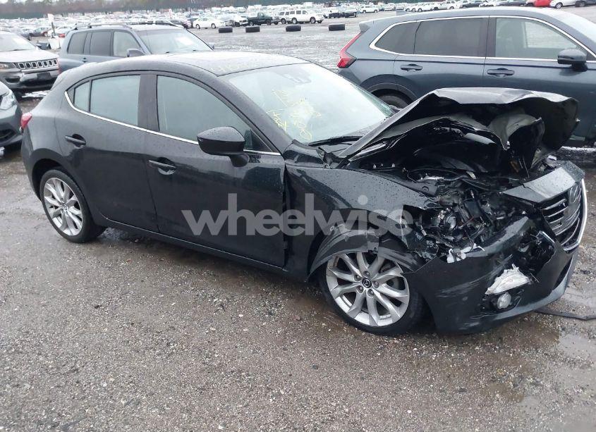 2014 Mazda Mazda3 S GRAND TOURING (VIN JM1BM1M31E1182946) main photo