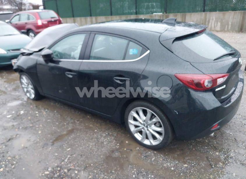 Photo 3 of 2014 Mazda Mazda3 S GRAND TOURING (VIN JM1BM1M31E1182946)