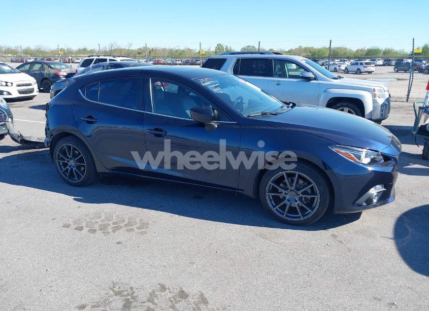 Photo 14 of 2014 Mazda Mazda3 S GRAND TOURING (VIN JM1BM1M32E1208762)