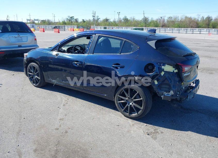 Photo 3 of 2014 Mazda Mazda3 S GRAND TOURING (VIN JM1BM1M32E1208762)