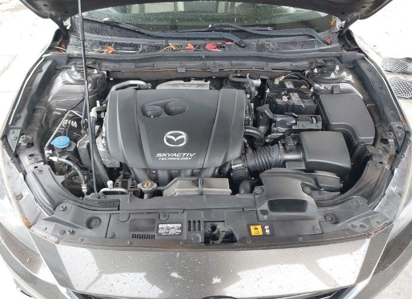 Photo 10 of 2014 Mazda Mazda3 S GRAND TOURING (VIN JM1BM1M32E1209118)