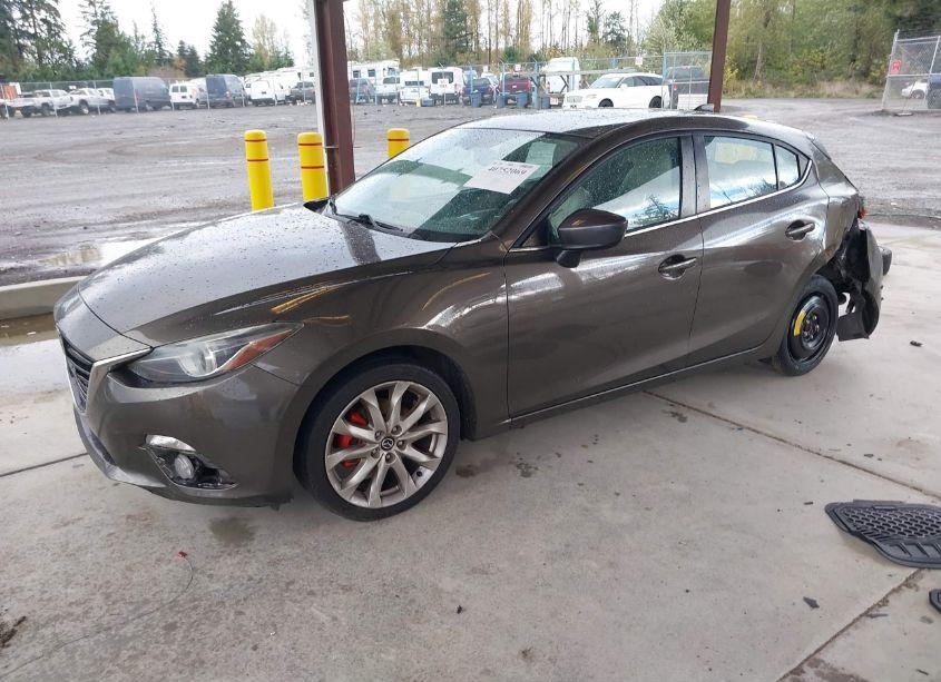 Photo 2 of 2014 Mazda Mazda3 S GRAND TOURING (VIN JM1BM1M32E1209118)