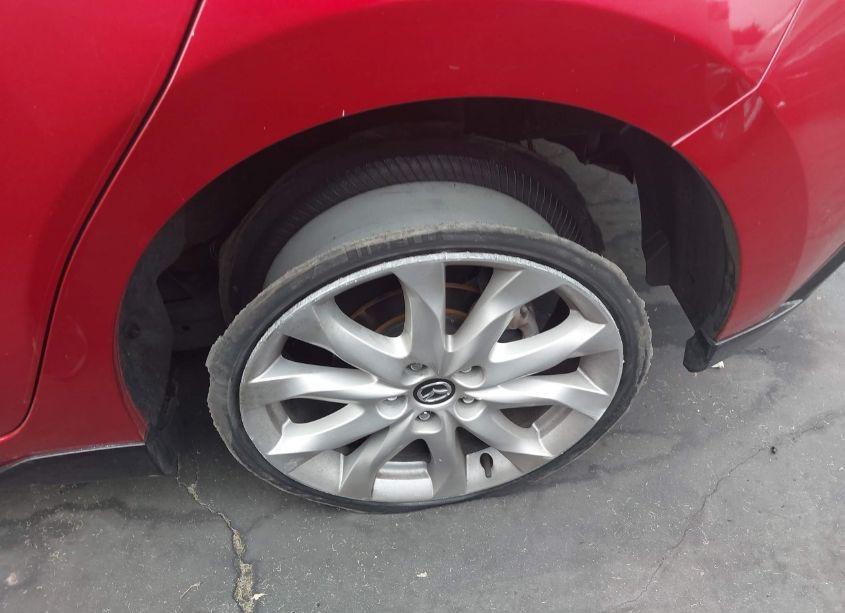 Photo 17 of 2015 Mazda Mazda3 S GRAND TOURING (VIN JM1BM1M32F1227460)