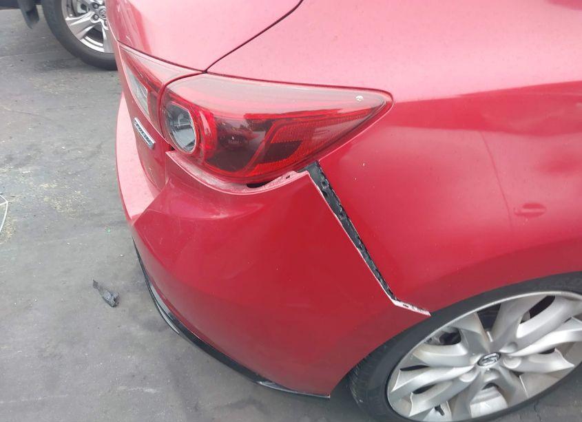 Photo 18 of 2015 Mazda Mazda3 S GRAND TOURING (VIN JM1BM1M32F1227460)