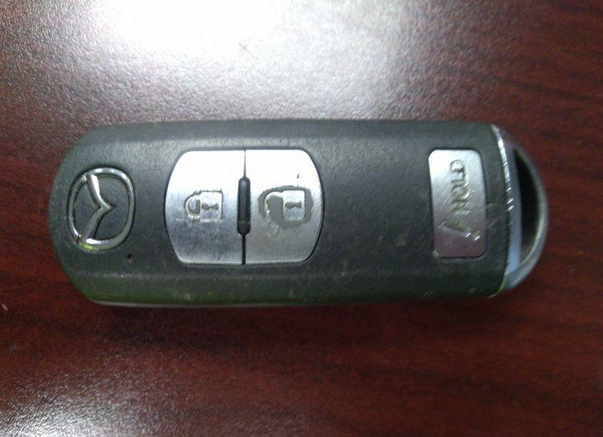 Photo 11 of 2014 Mazda Mazda3 S GRAND TOURING (VIN JM1BM1M35E1216841)