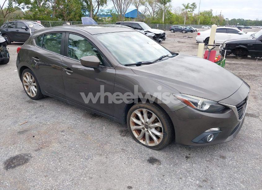 2015 Mazda Mazda3 S GRAND TOURING (VIN JM1BM1M35F1264244) main photo