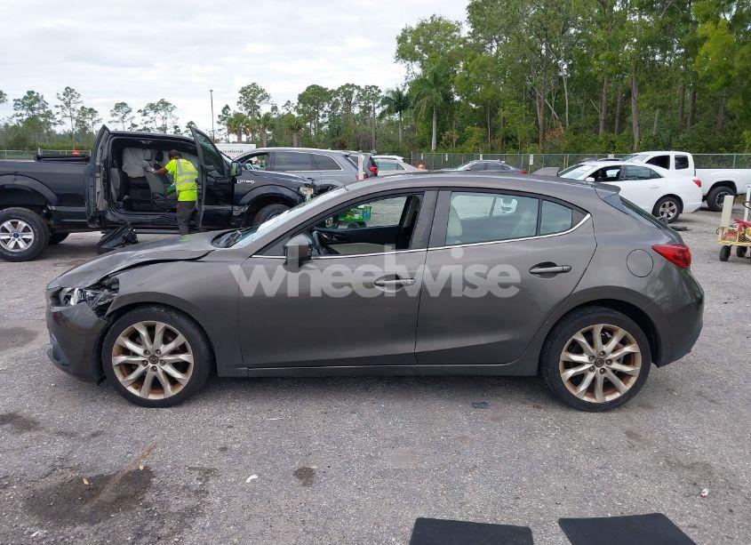 Photo 14 of 2015 Mazda Mazda3 S GRAND TOURING (VIN JM1BM1M35F1264244)