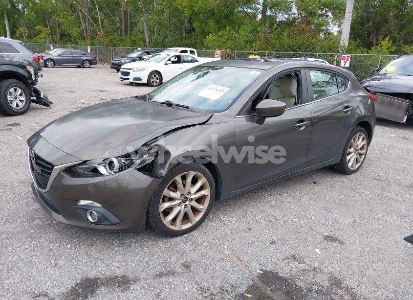 Photo 2 of 2015 Mazda Mazda3 S GRAND TOURING (VIN JM1BM1M35F1264244)