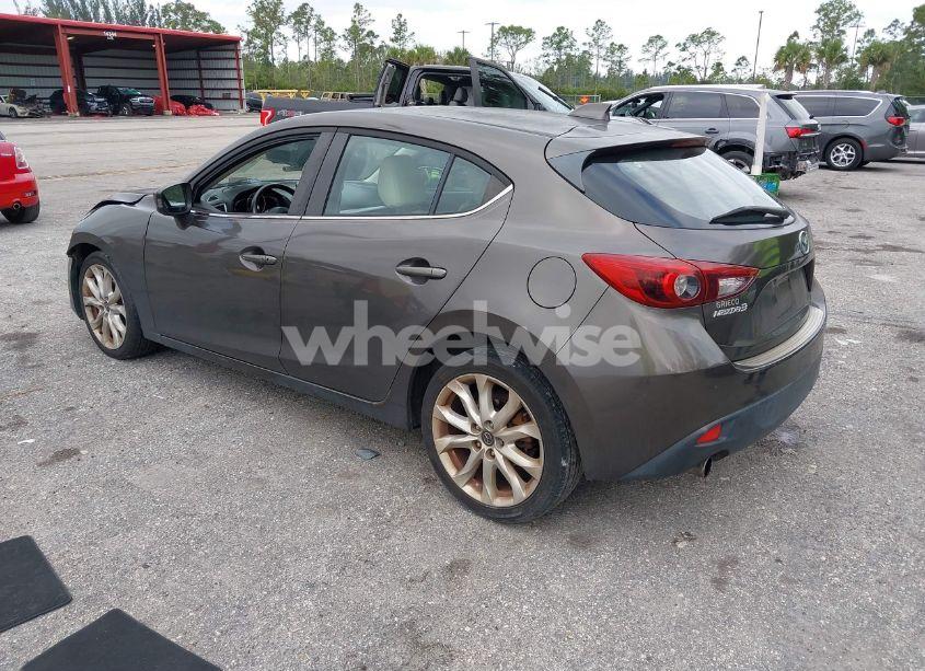 Photo 3 of 2015 Mazda Mazda3 S GRAND TOURING (VIN JM1BM1M35F1264244)
