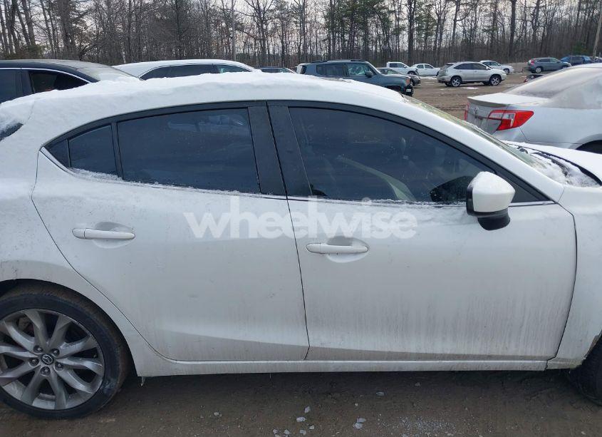 Photo 13 of 2014 Mazda Mazda3 S GRAND TOURING (VIN JM1BM1M37E1190047)