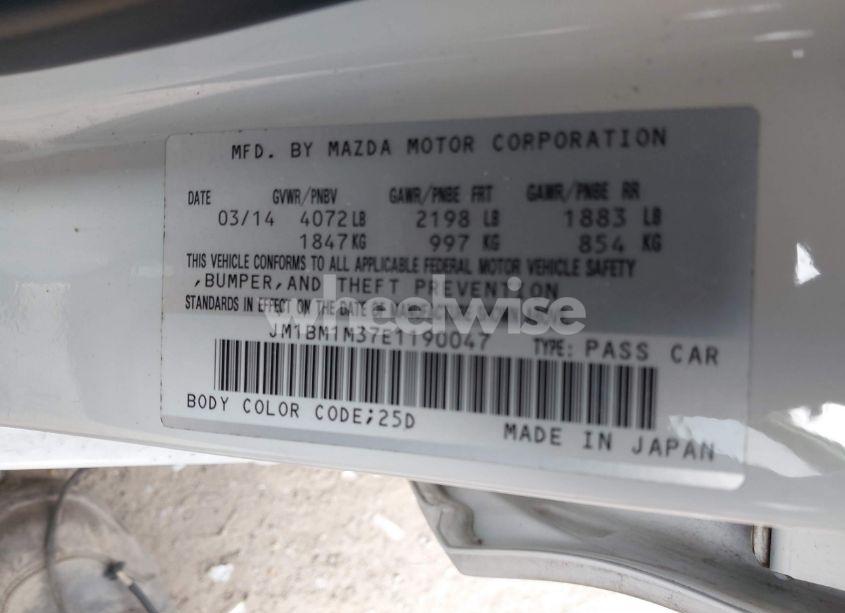 Photo 9 of 2014 Mazda Mazda3 S GRAND TOURING (VIN JM1BM1M37E1190047)