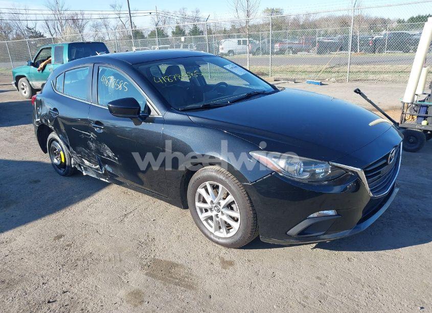 2014 Mazda Mazda3 I GRAND TOURING (VIN JM1BM1M70E1211906) main photo