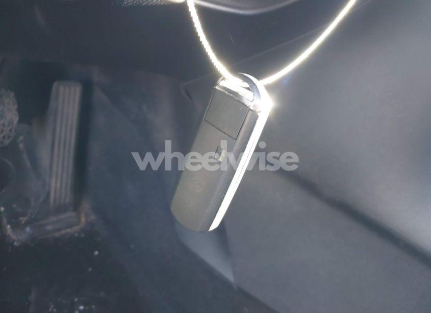 Photo 11 of 2014 Mazda Mazda3 I GRAND TOURING (VIN JM1BM1M70E1211906)