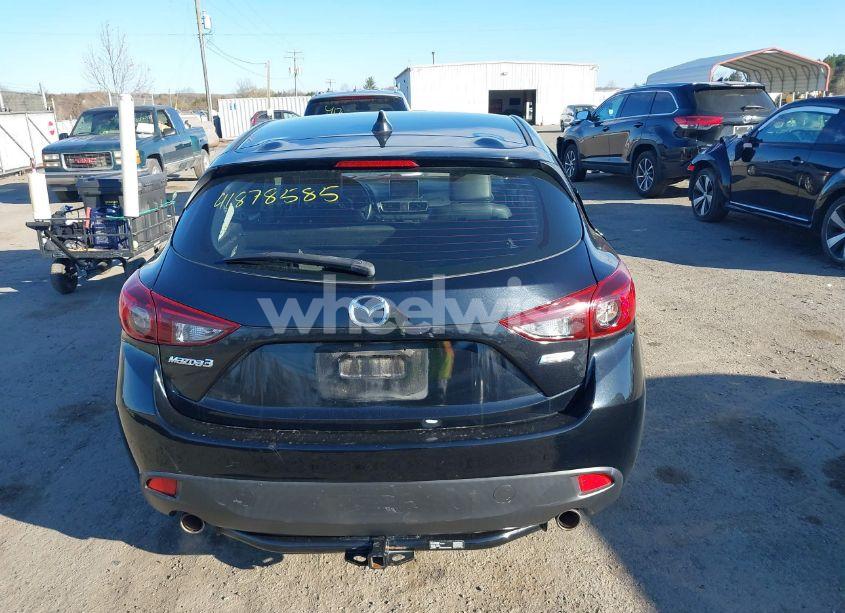 Photo 16 of 2014 Mazda Mazda3 I GRAND TOURING (VIN JM1BM1M70E1211906)