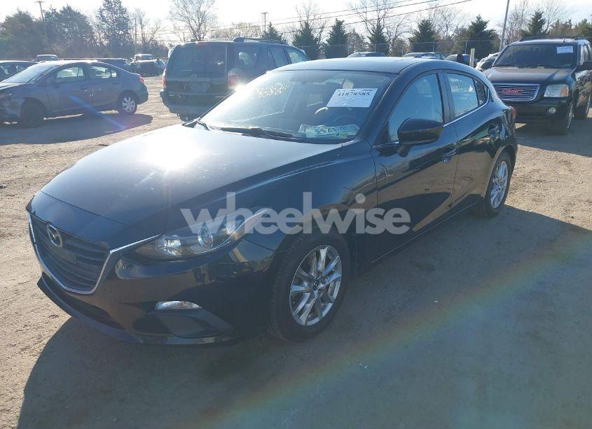 Photo 2 of 2014 Mazda Mazda3 I GRAND TOURING (VIN JM1BM1M70E1211906)