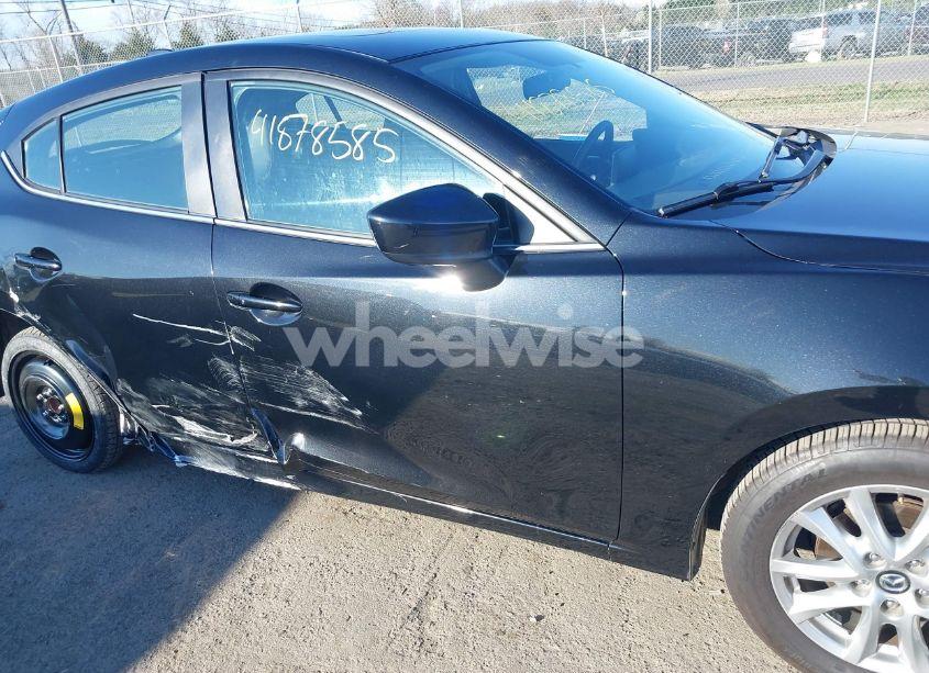 Photo 6 of 2014 Mazda Mazda3 I GRAND TOURING (VIN JM1BM1M70E1211906)