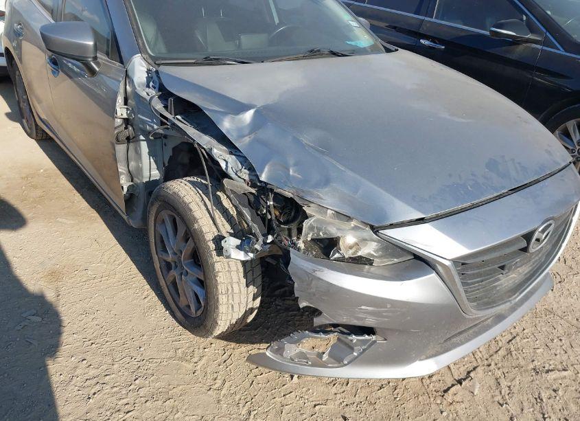 Photo 6 of 2014 Mazda Mazda3 I GRAND TOURING (VIN JM1BM1M70E1217611)