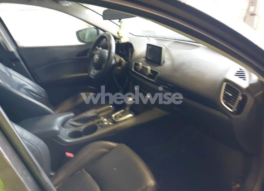 Photo 5 of 2015 Mazda Mazda3 I GRAND TOURING (VIN JM1BM1M70F1222597)